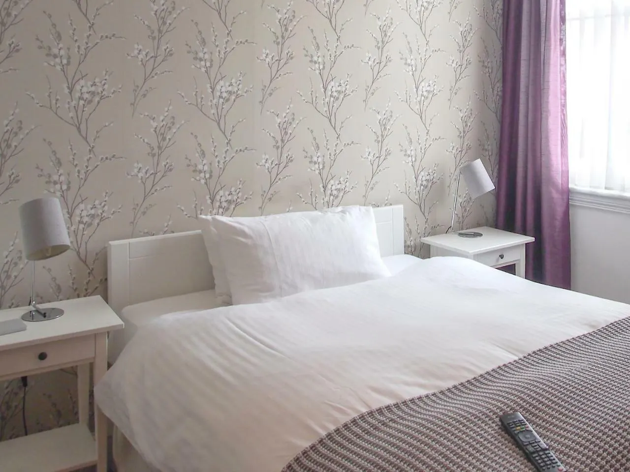 Bed & Breakfast Elmdon Lodge Birmingham